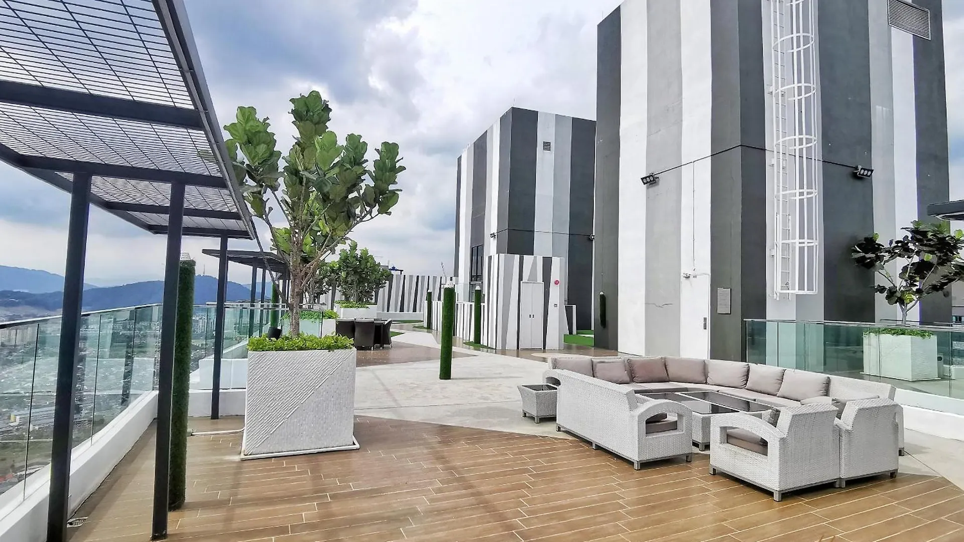 Nowhere 2Br 4Pax With Balcony Reizz Jalan Ampang Kuala Lumpur 0*,  Maleisië