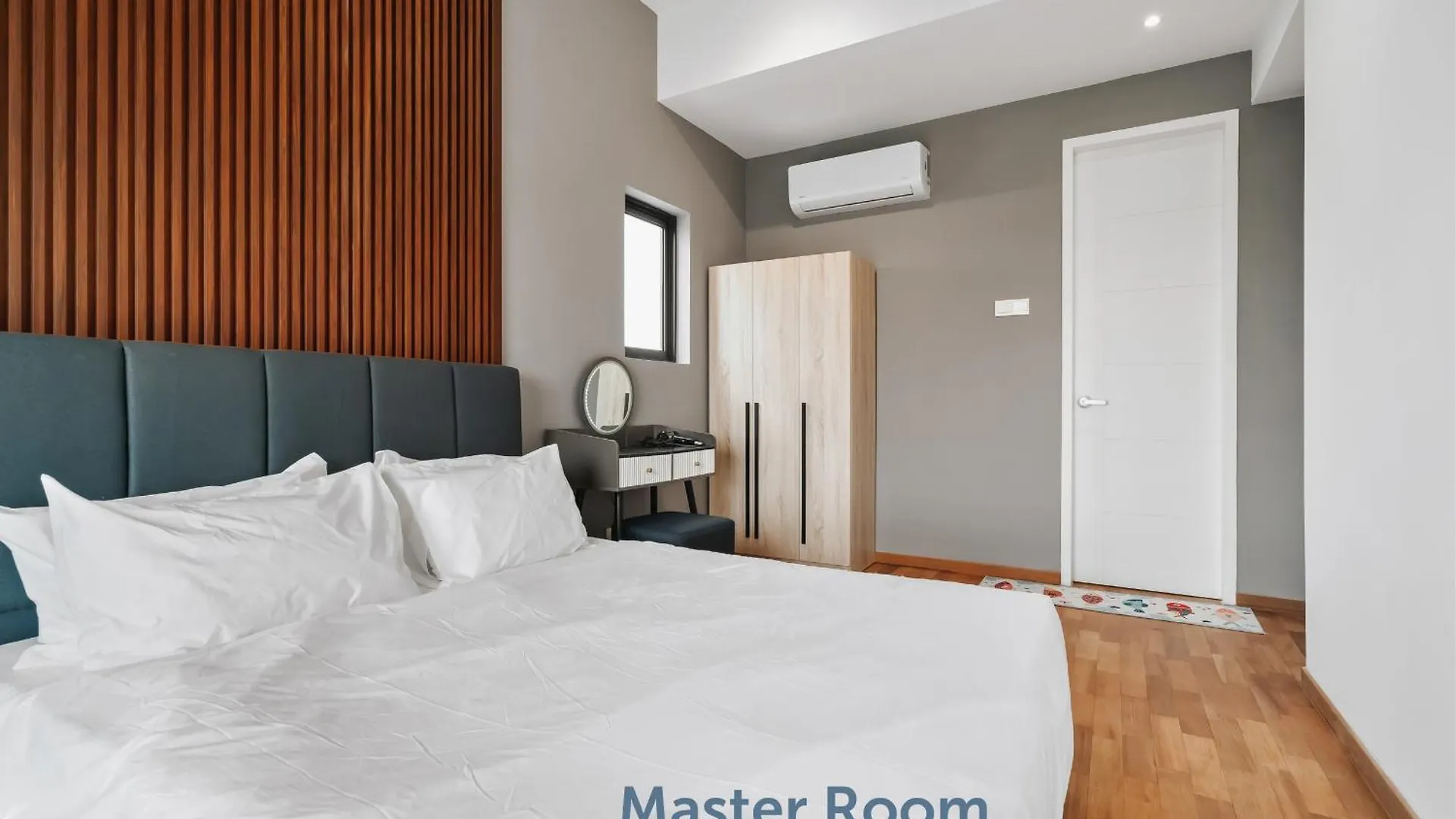 Nowhere 2Br 4Pax With Balcony Reizz Jalan Ampang Kuala Lumpur 0*,  Malaysia
